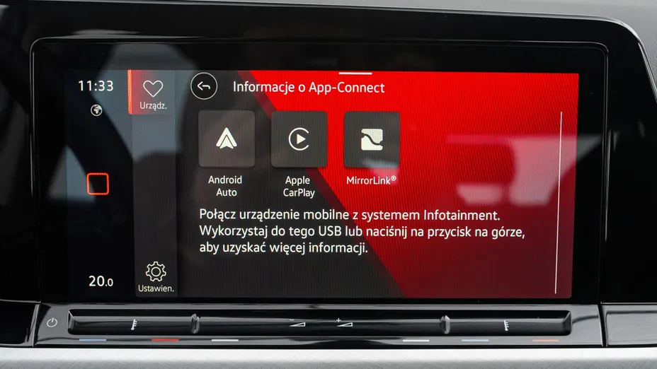 VOLKSWAGEN Golf -