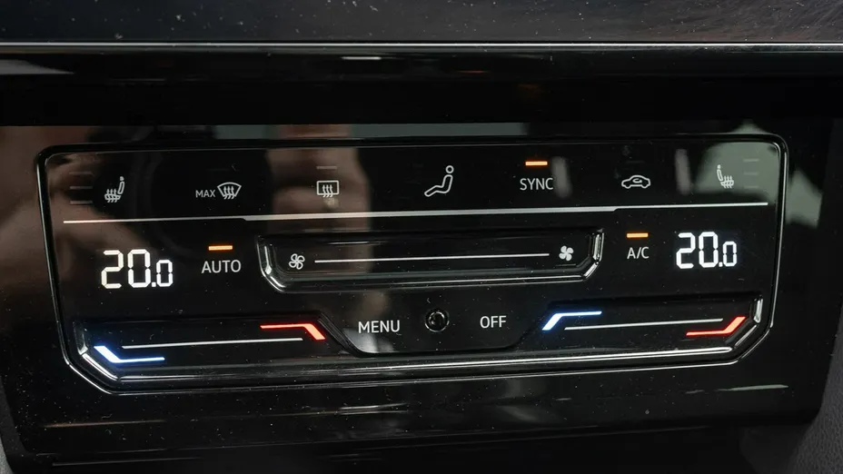 VOLKSWAGEN Arteon -
