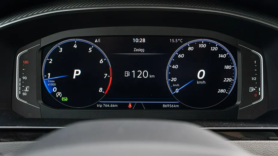 VOLKSWAGEN Arteon -