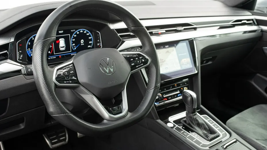 VOLKSWAGEN Arteon -