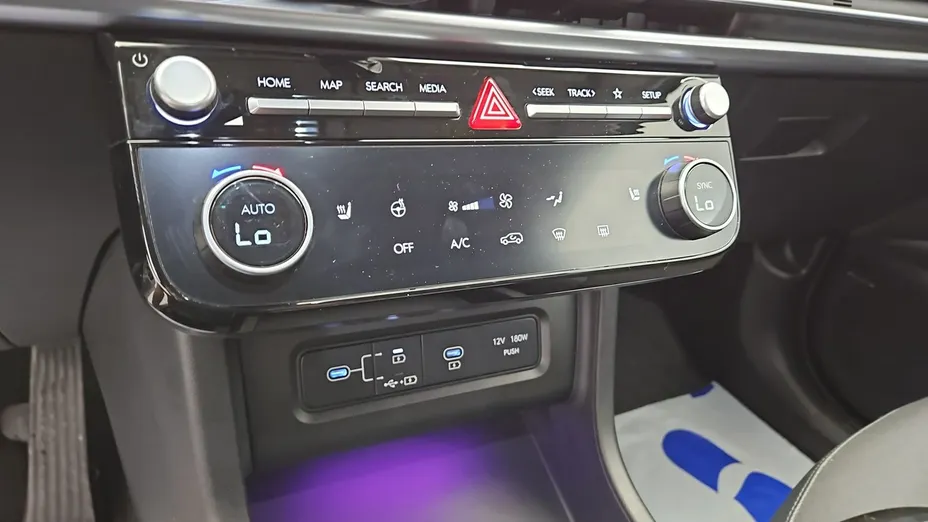 HYUNDAI Tucson -