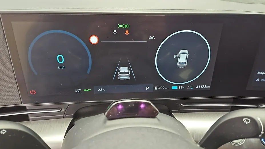 HYUNDAI Kona -