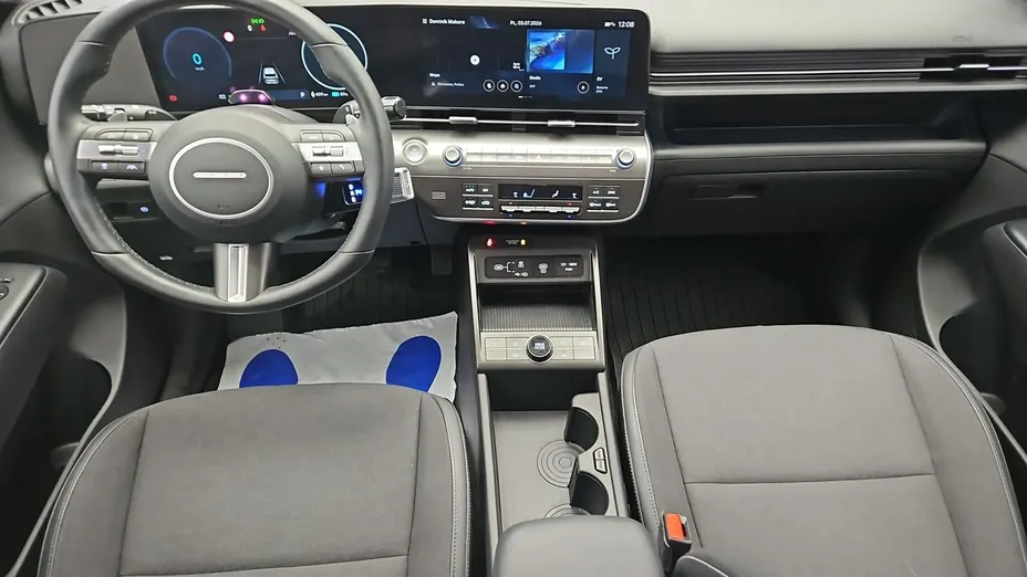 HYUNDAI Kona -