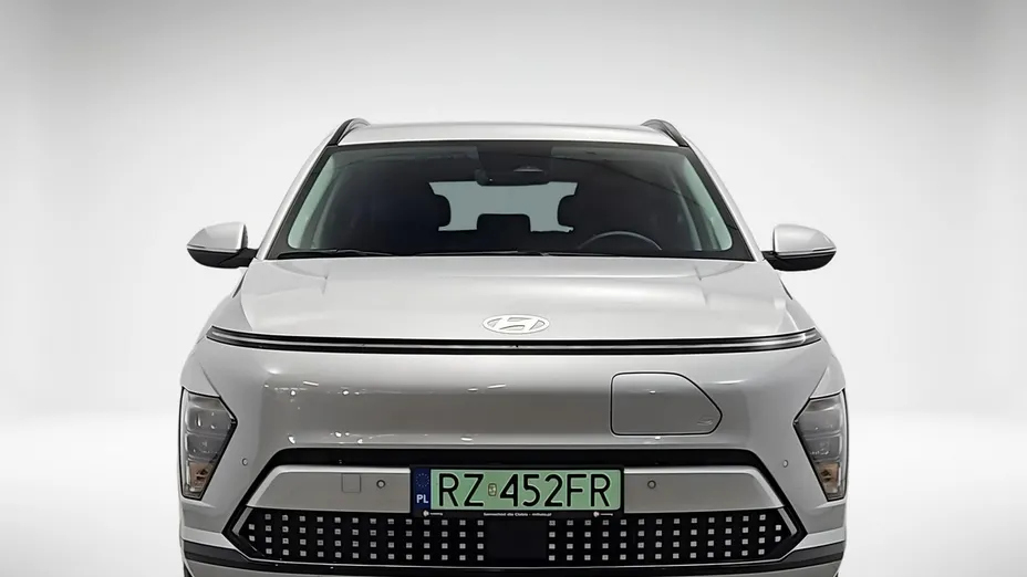 HYUNDAI Kona -