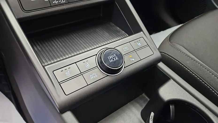 HYUNDAI Kona -