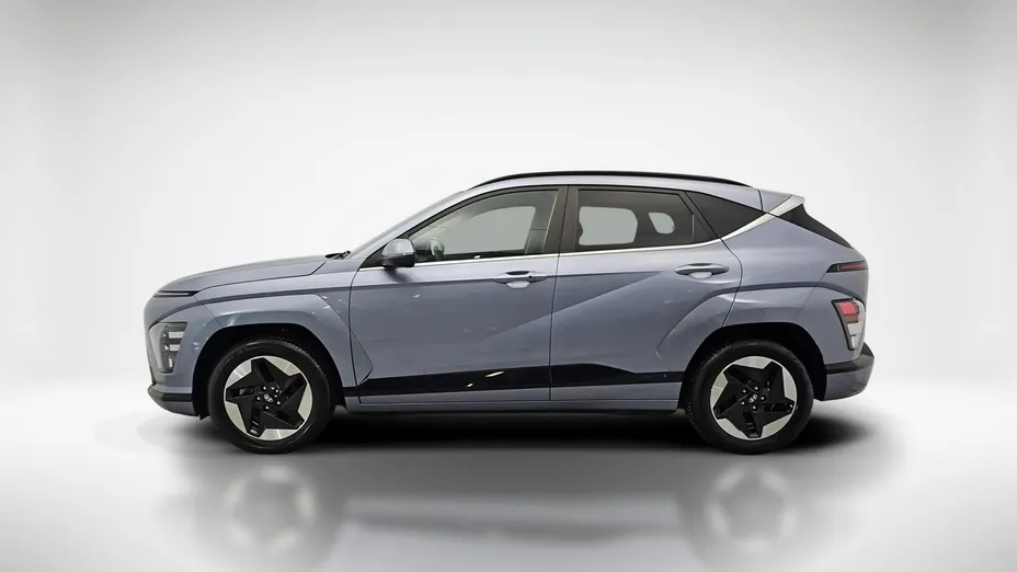 HYUNDAI Kona -