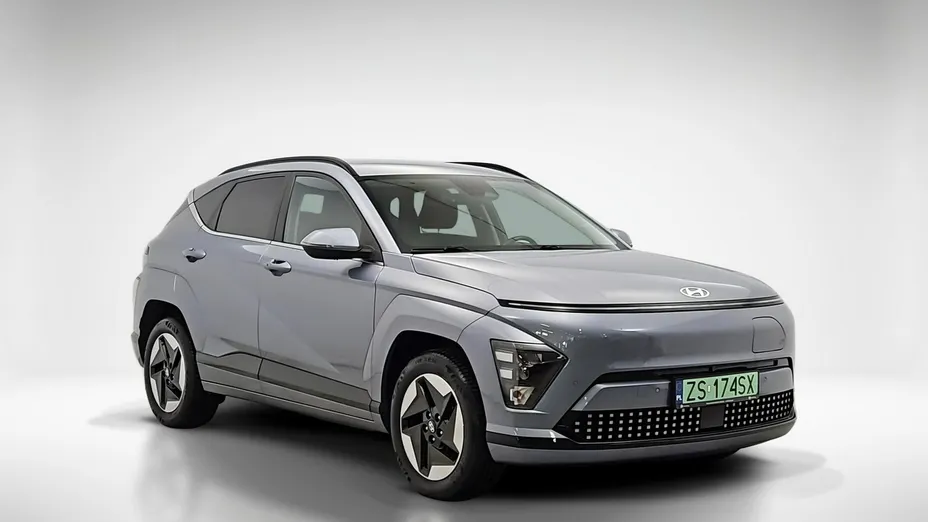 HYUNDAI Kona -