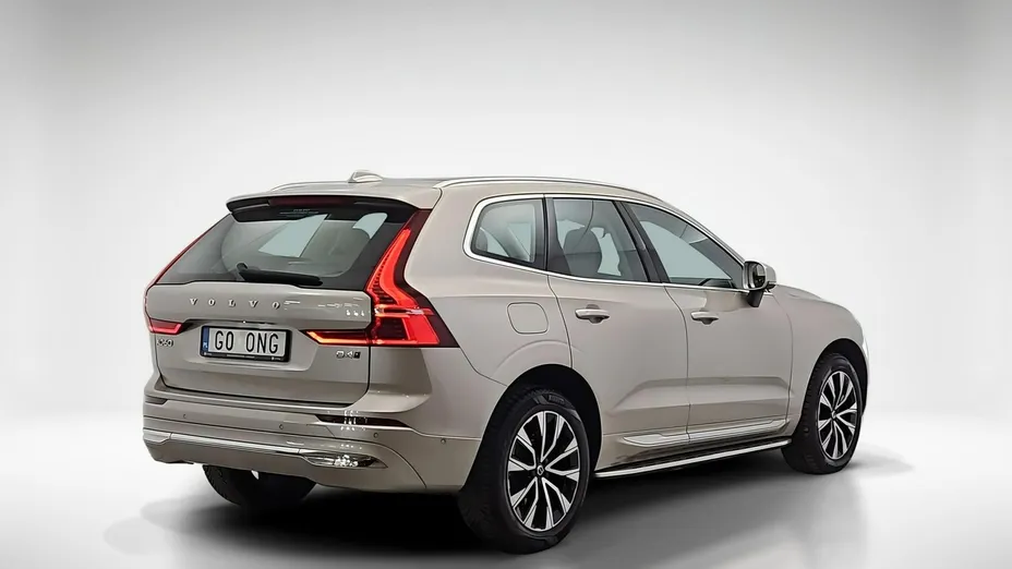 VOLVO XC60 -