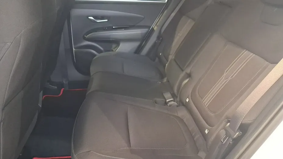 HYUNDAI Tucson -