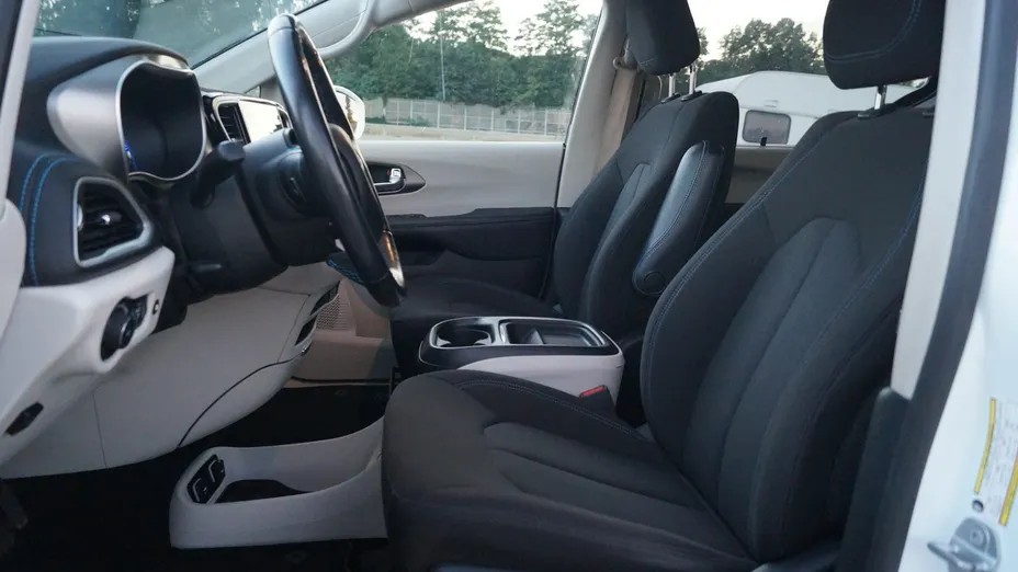 CHRYSLER Pacifica -
