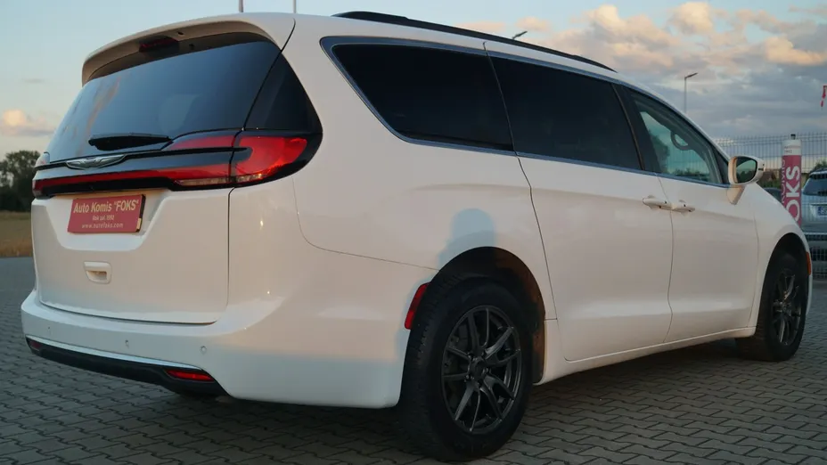 CHRYSLER Pacifica -