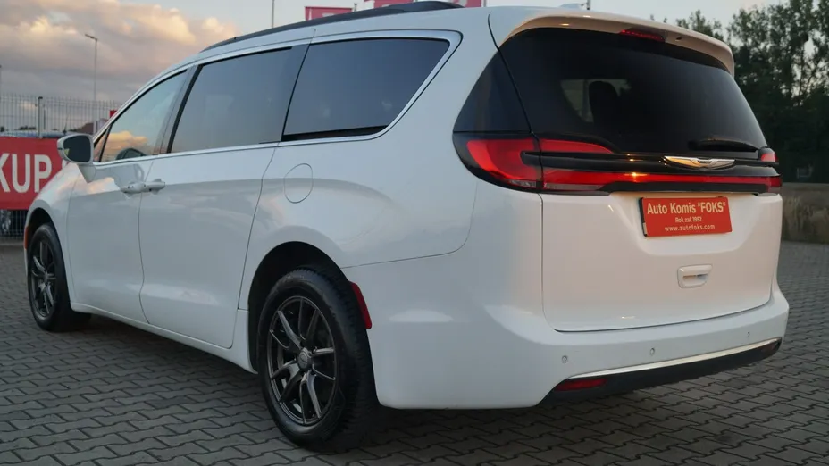 CHRYSLER Pacifica -