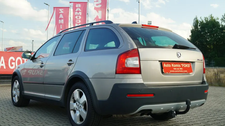 SKODA Octavia -
