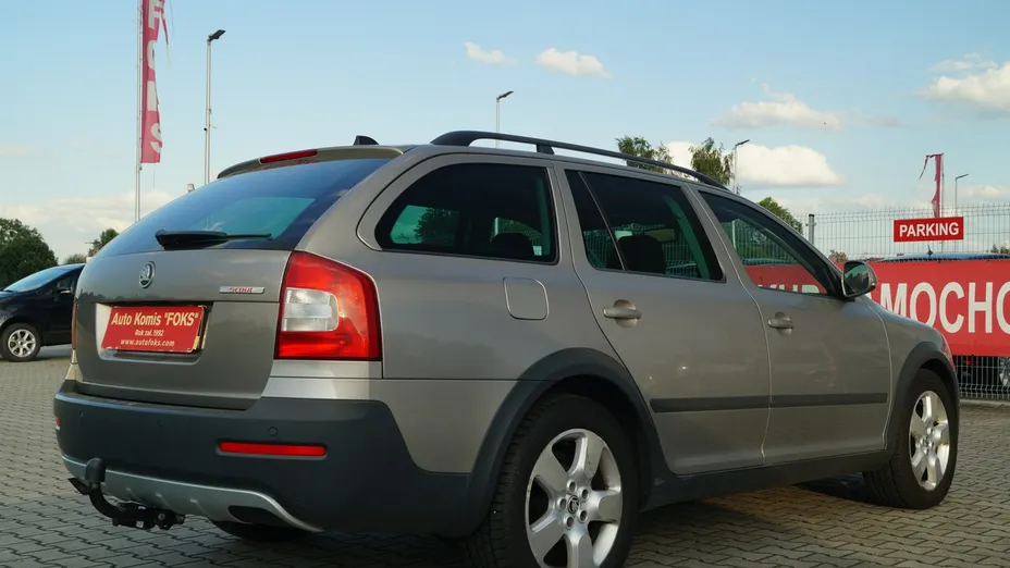 SKODA Octavia -