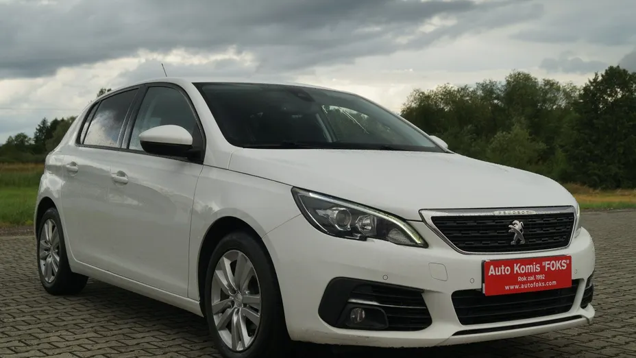 PEUGEOT 308 -