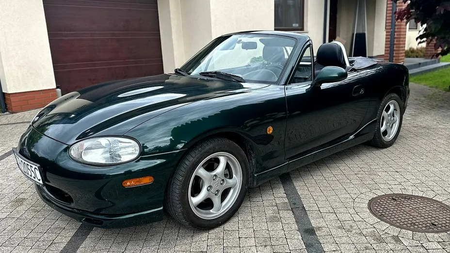 MAZDA MX-5 -