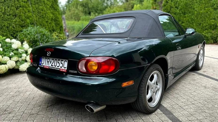 MAZDA MX-5 -