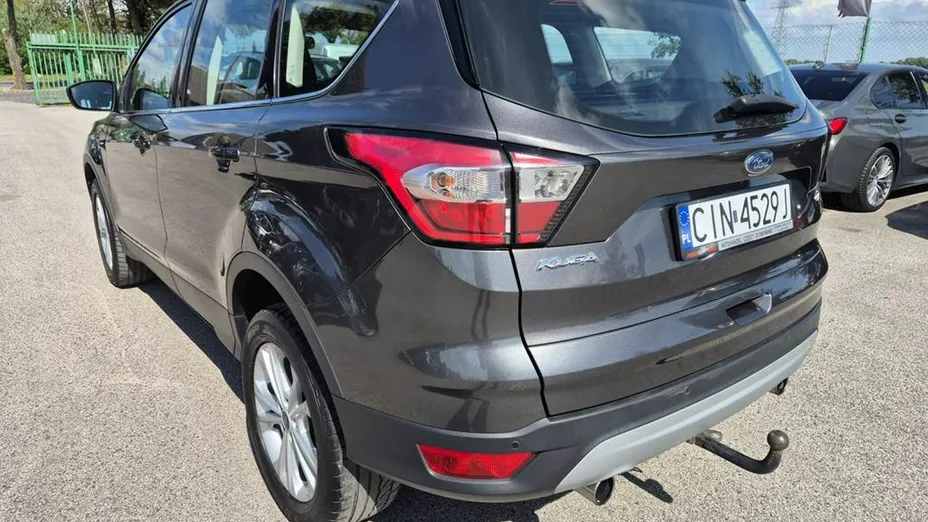 FORD Kuga -