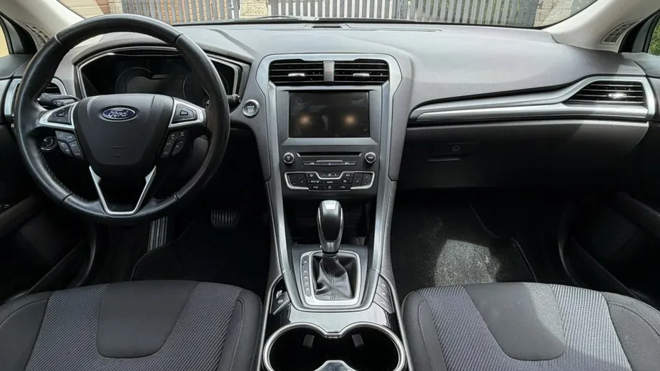 FORD Mondeo -