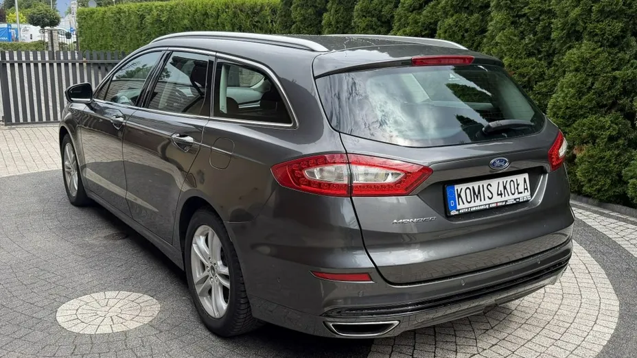 FORD Mondeo -