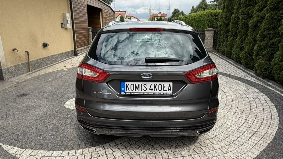FORD Mondeo -