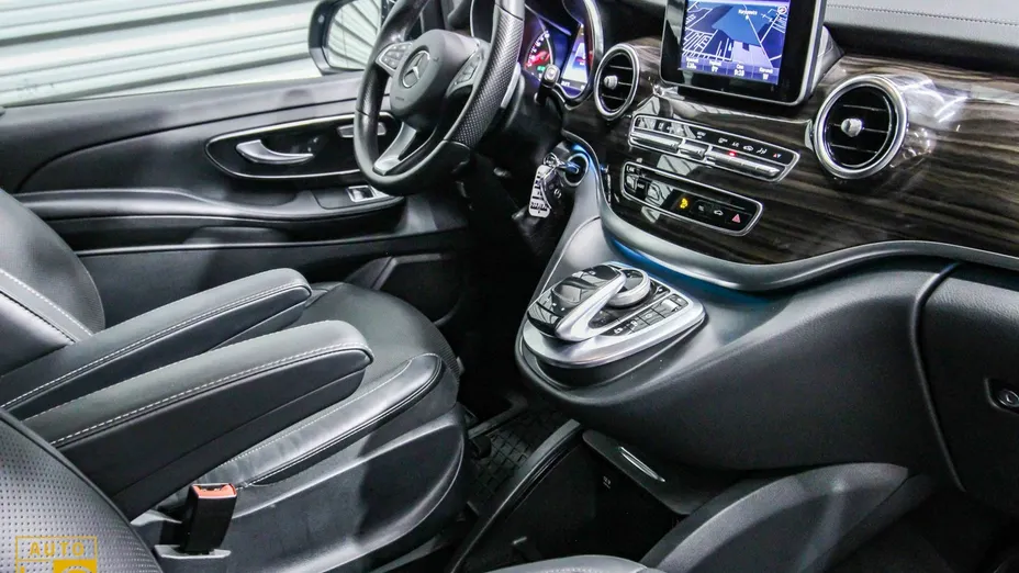 MERCEDES-BENZ V Klasa -