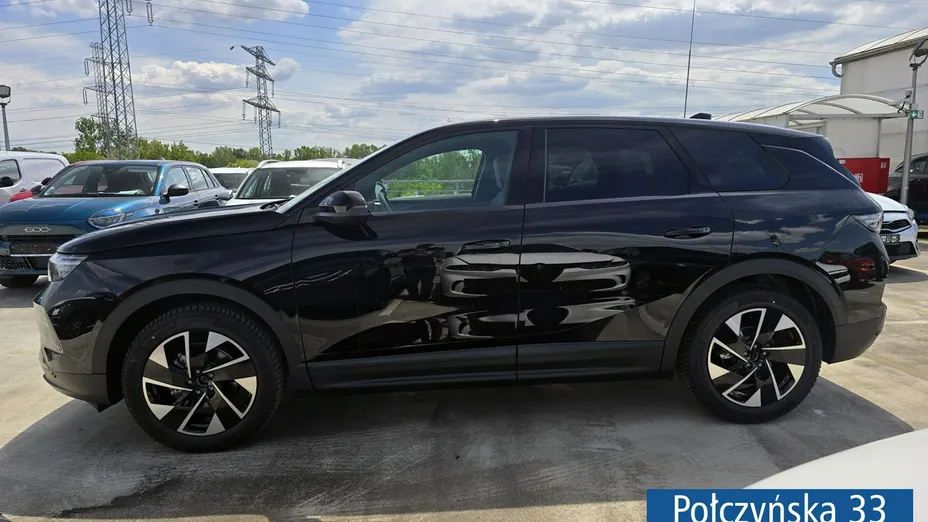 OPEL Grandland X -