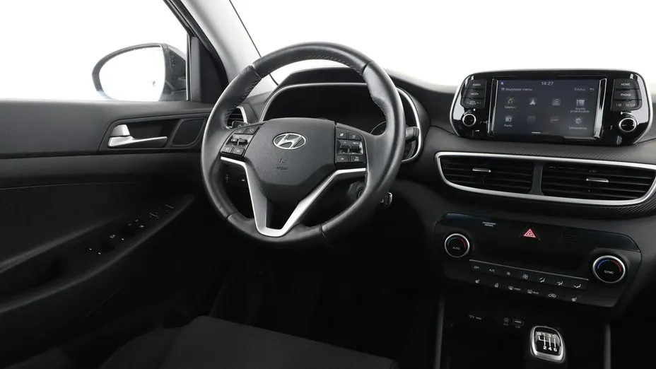 HYUNDAI Tucson -