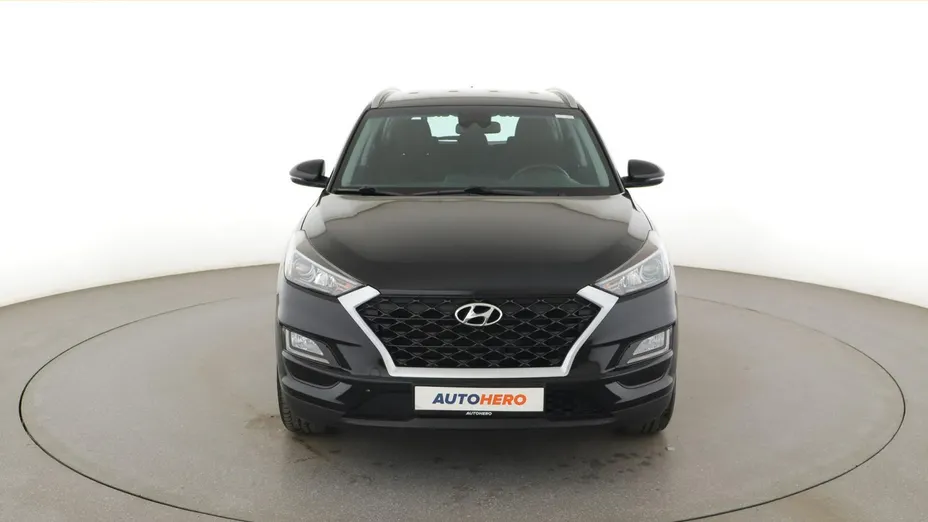 HYUNDAI Tucson -