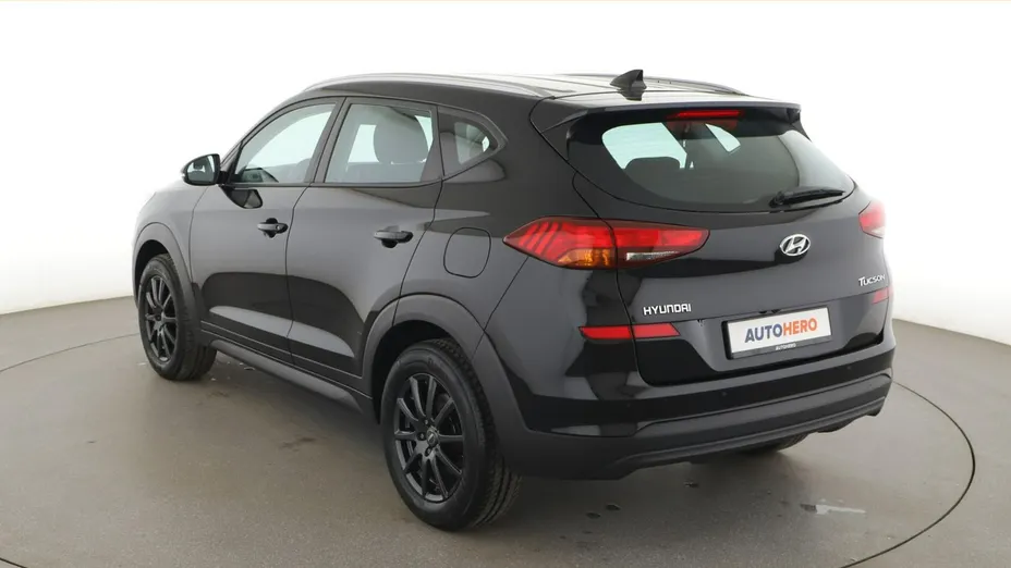 HYUNDAI Tucson -