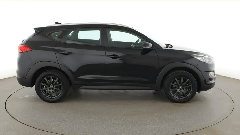 HYUNDAI Tucson -