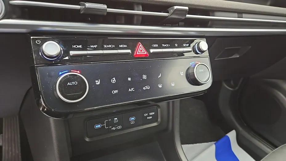 HYUNDAI Tucson -