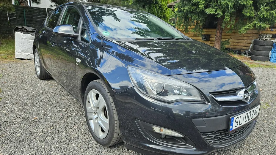 OPEL Astra -