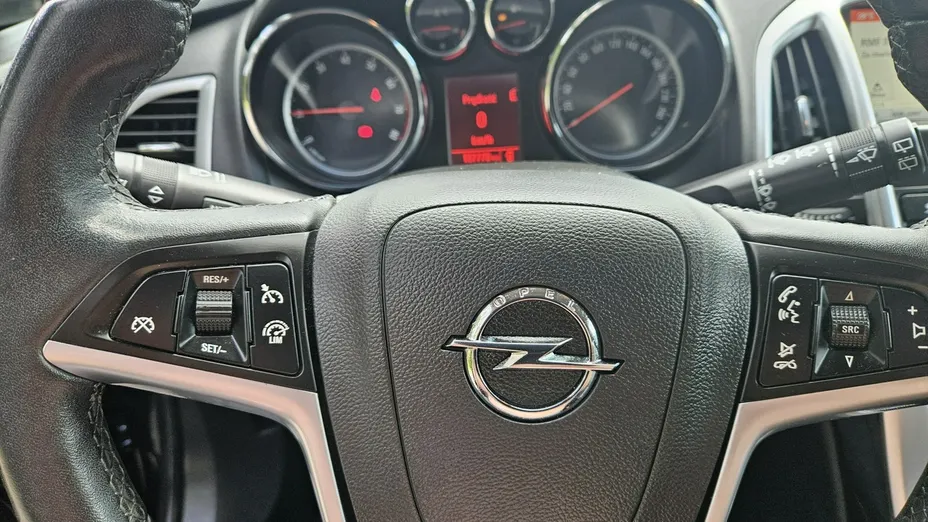 OPEL Astra -