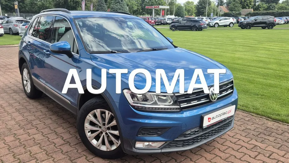 VOLKSWAGEN Tiguan -