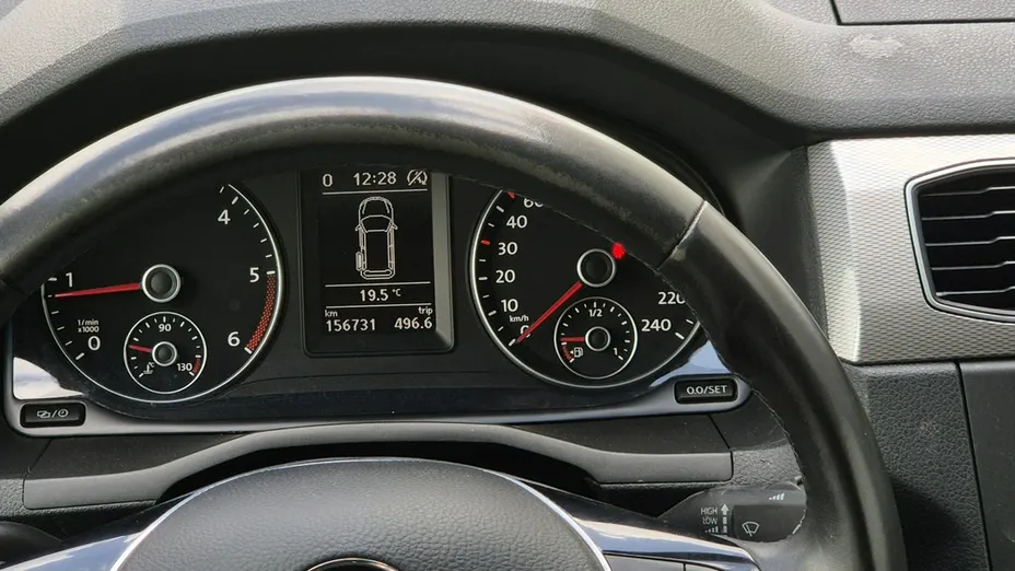 VOLKSWAGEN Caddy -