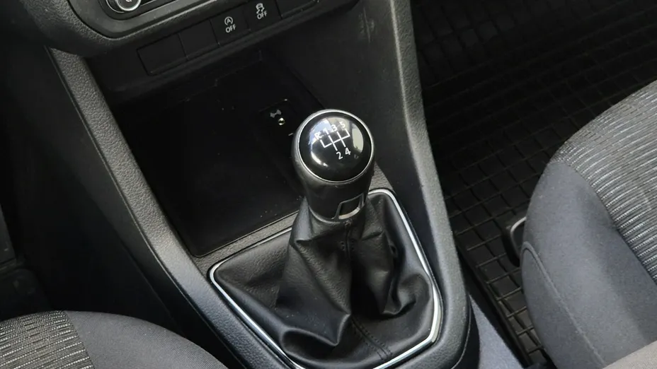 VOLKSWAGEN Caddy -