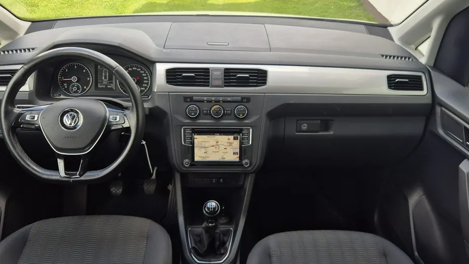 VOLKSWAGEN Caddy -
