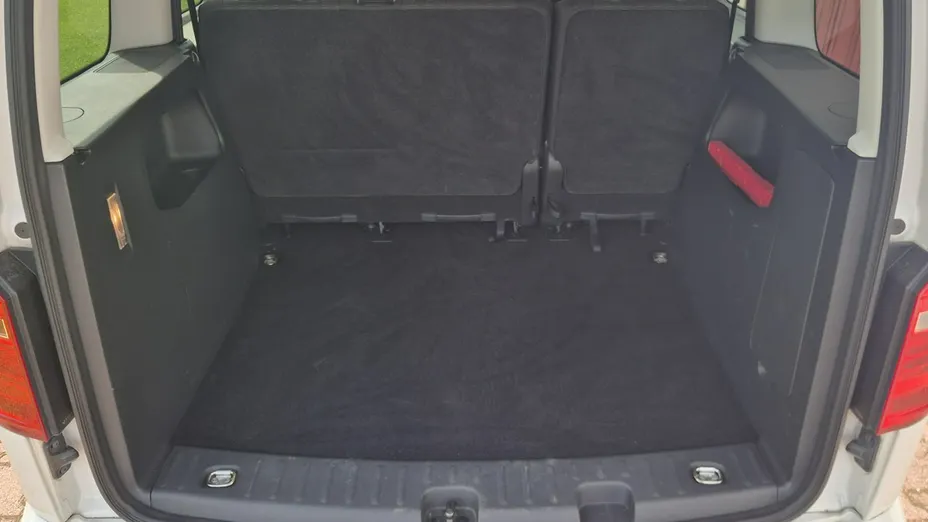 VOLKSWAGEN Caddy -