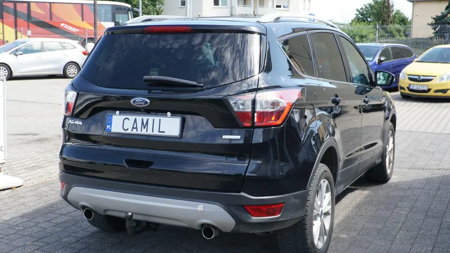 FORD Kuga -
