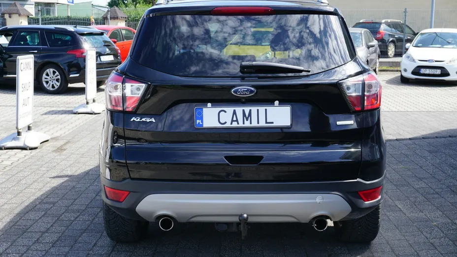 FORD Kuga -