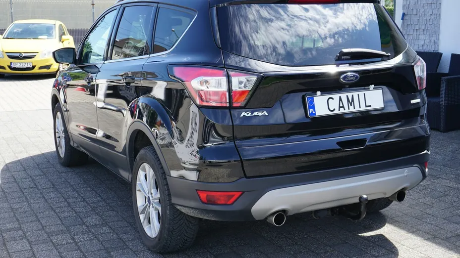 FORD Kuga -