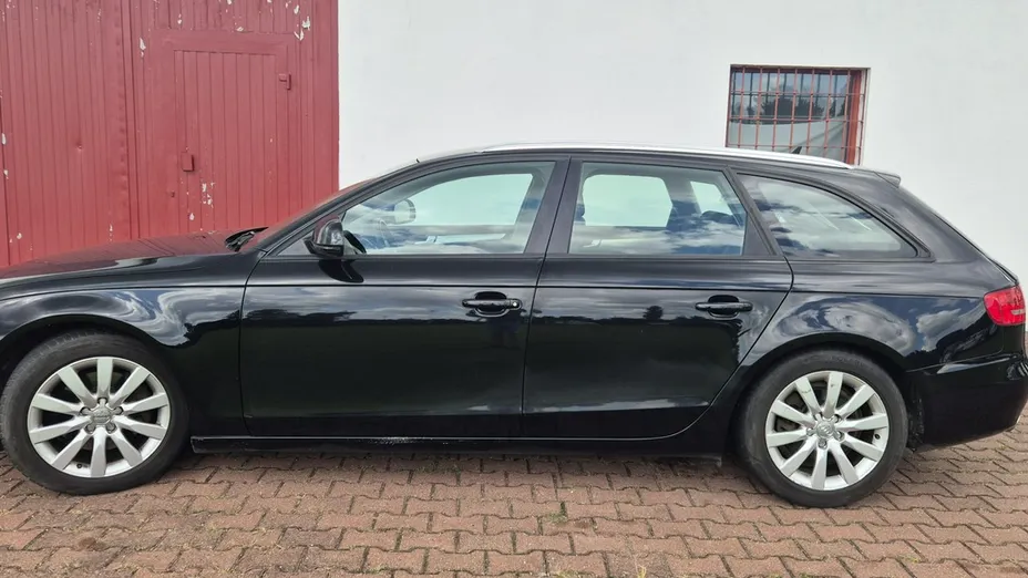 AUDI A4 Avant -