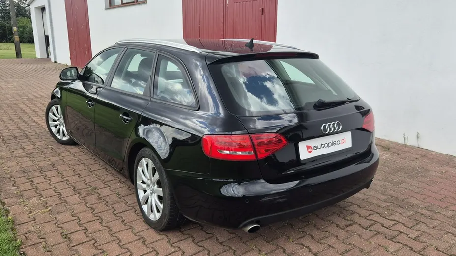 AUDI A4 Avant -