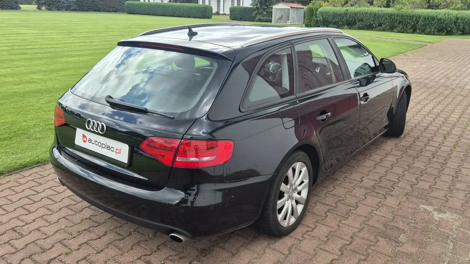 AUDI A4 Avant -