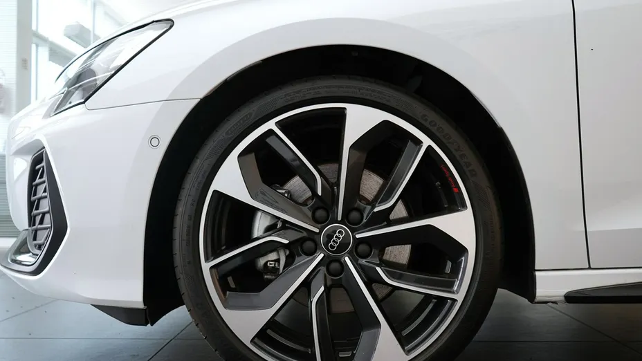 AUDI A3 Limousine -