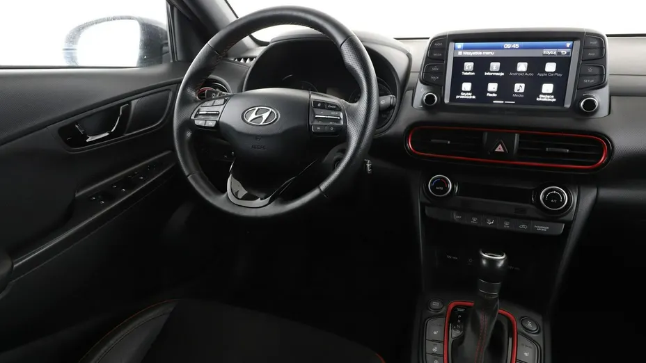 HYUNDAI Kona -