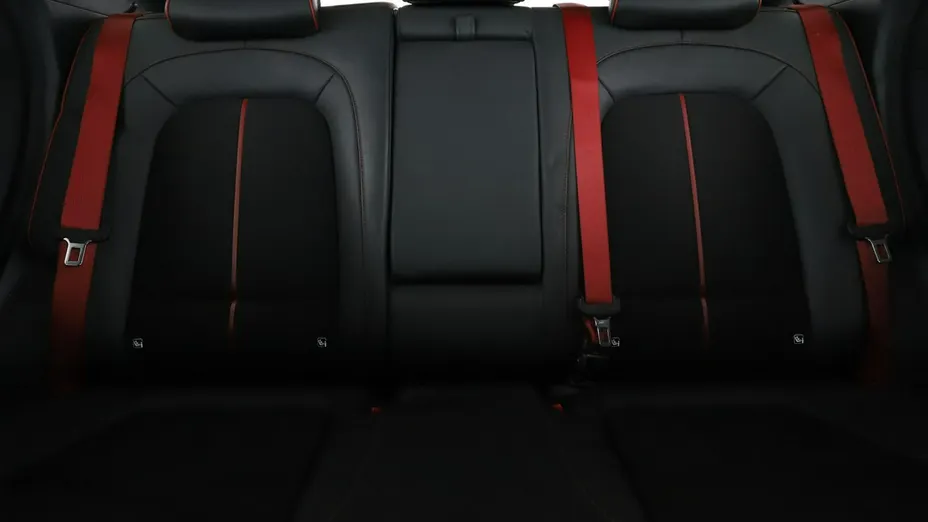 HYUNDAI Kona -