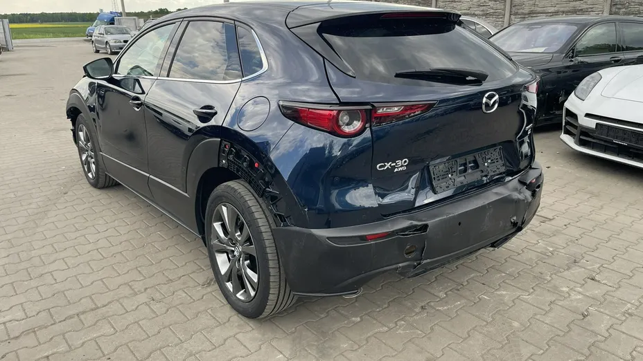 MAZDA CX-30 -