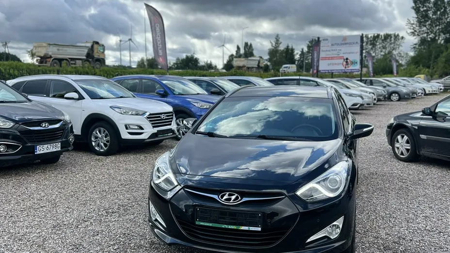 HYUNDAI i40 -
